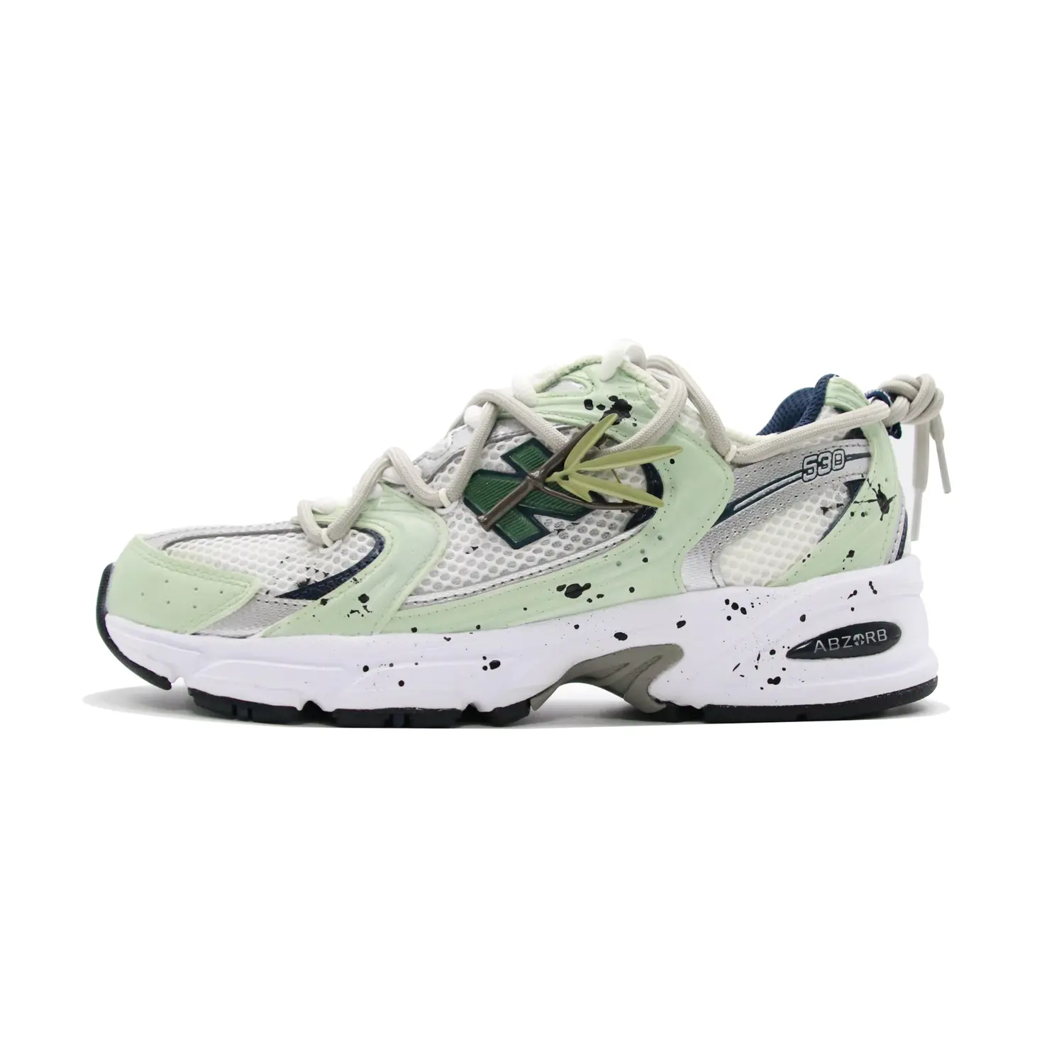 

Кроссовки NB 530 унисекс с низким верхом белые/ New Balance