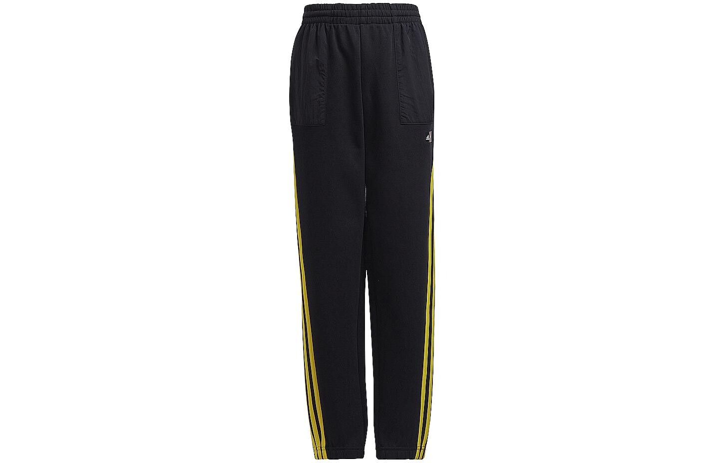 

Детские трикотажные спортивные штаны Adidas, черный