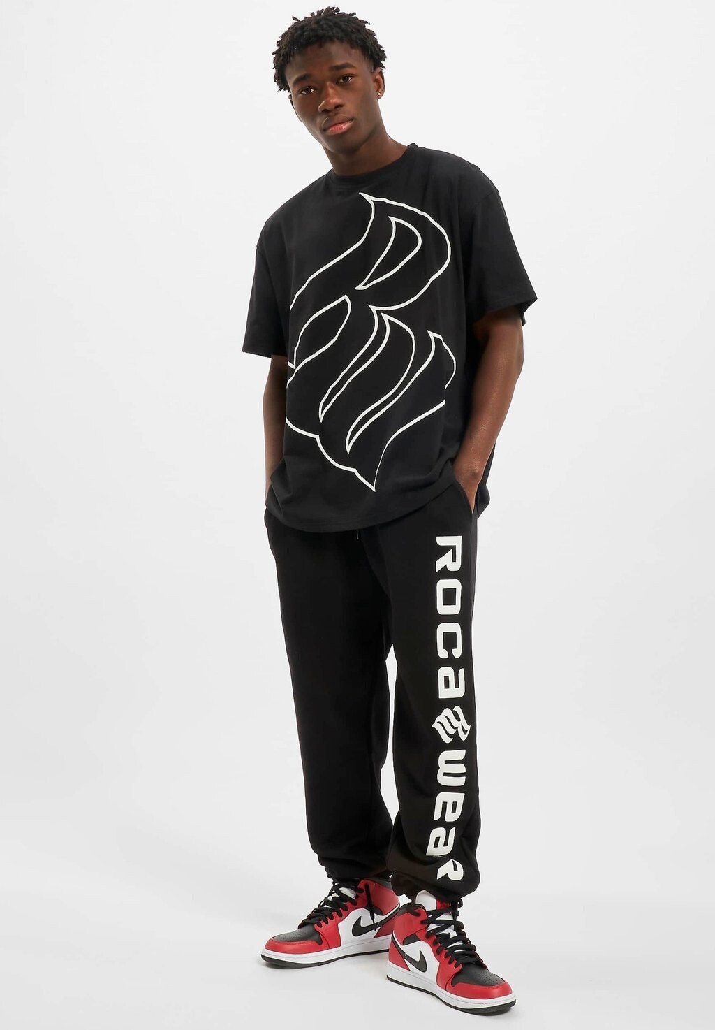 

Футболка с принтом Woodhaven Rocawear, черный