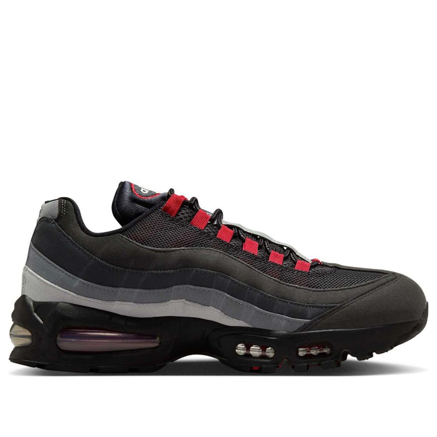 Кроссовки Nike x Liverpool F.C. Air Max 95 OG 'Black Gym Red', черный — фото 2