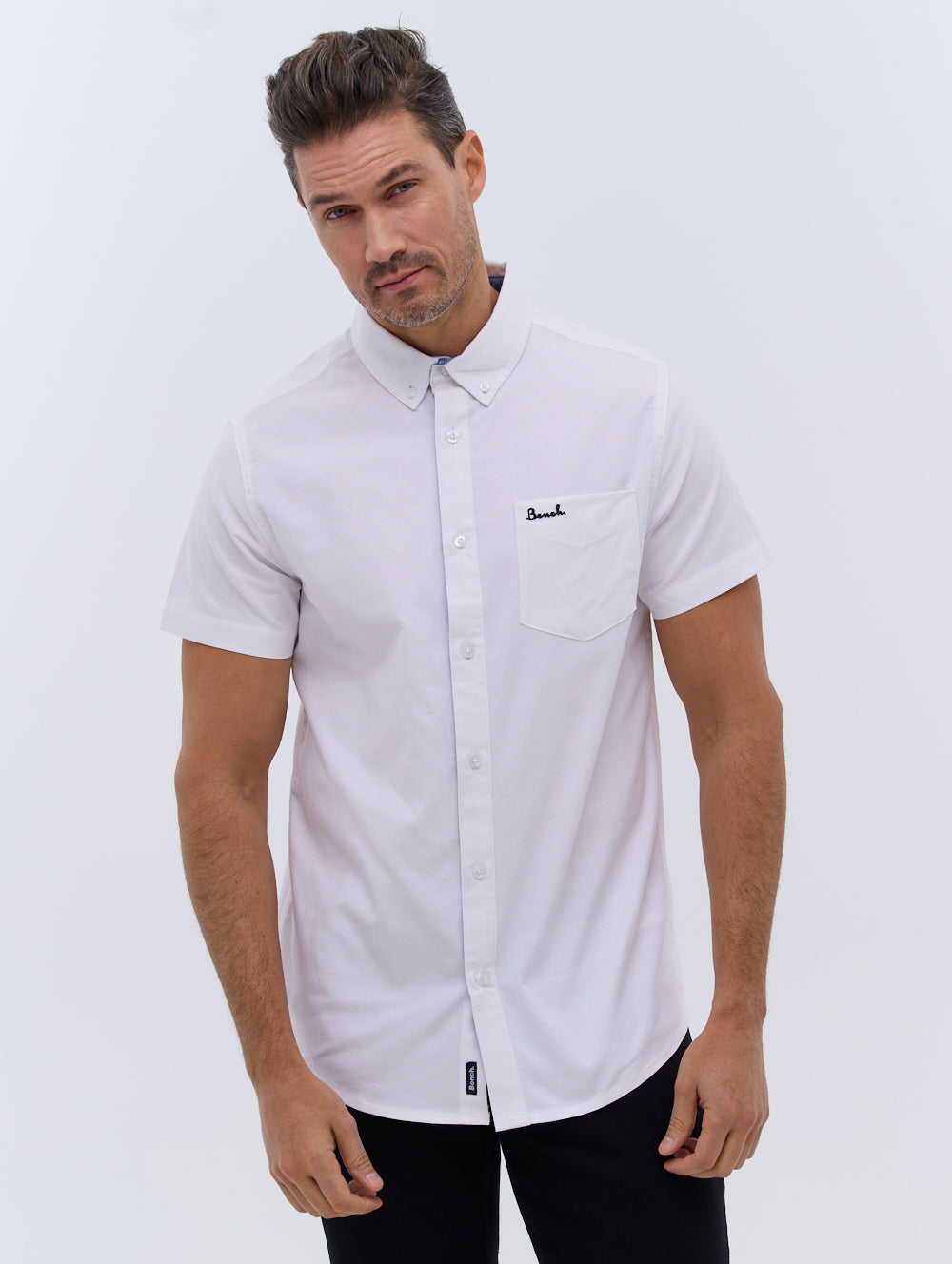 

Рубашка Bowdon Oxford с коротким рукавом Bench., белый