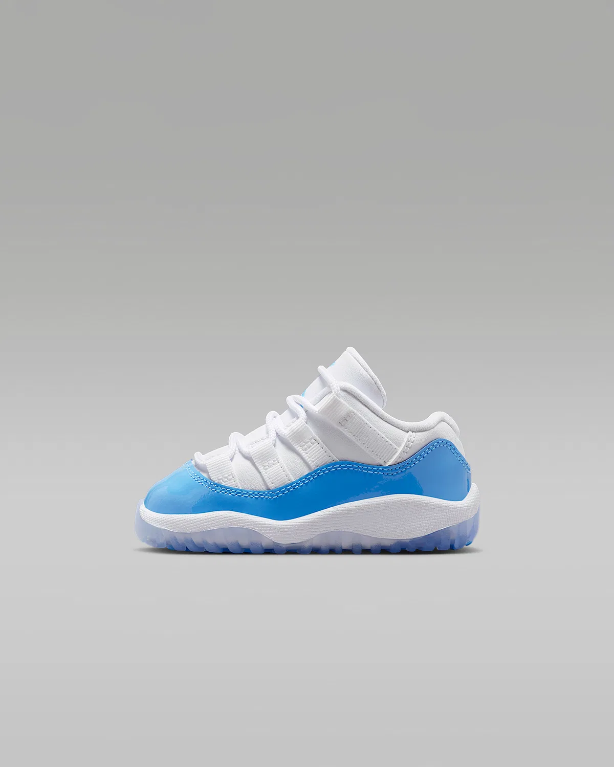 Кроссовки Jordan 11 Retro Low "University Blue" для малышей, White/Black/University Blue