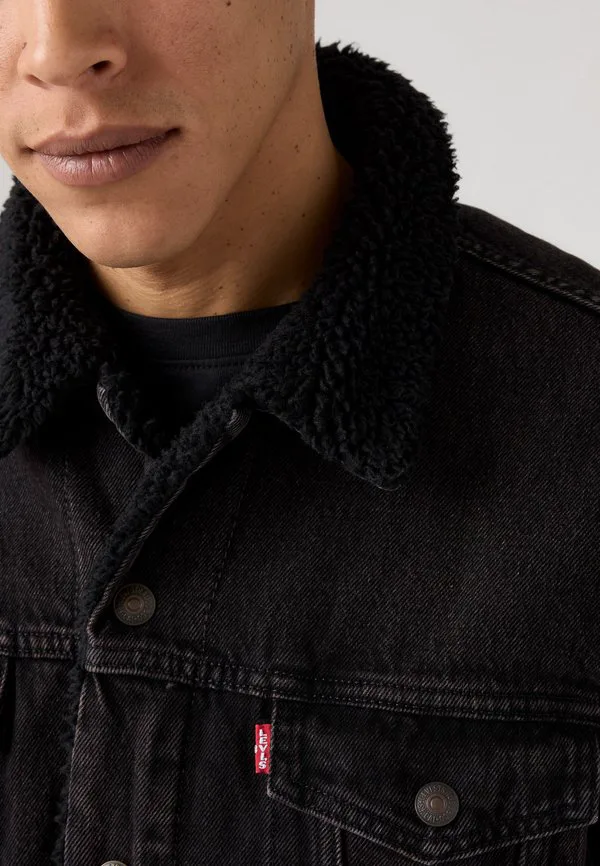 Джинсовая куртка дальнобойщика Levi'S, Built To Last Sherpa Trk — фото 4