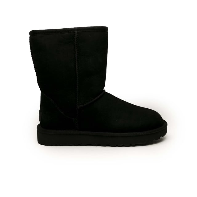 

Угги классические короткие сапоги UGG, черный