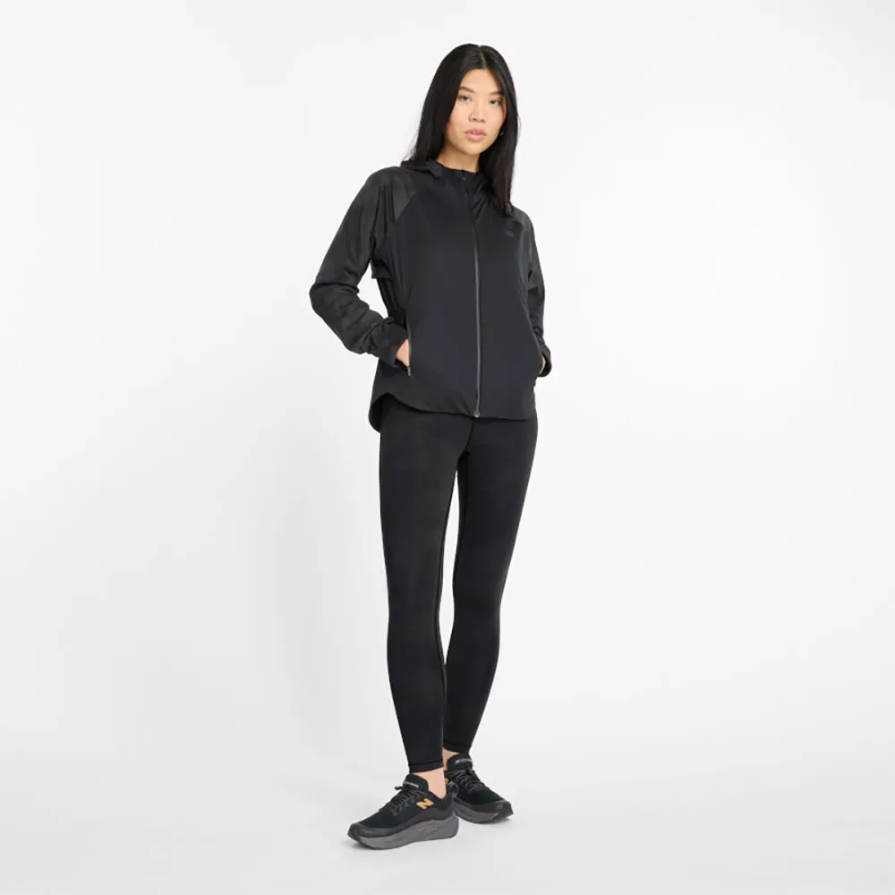 

Куртка New Balance Reflective, черный