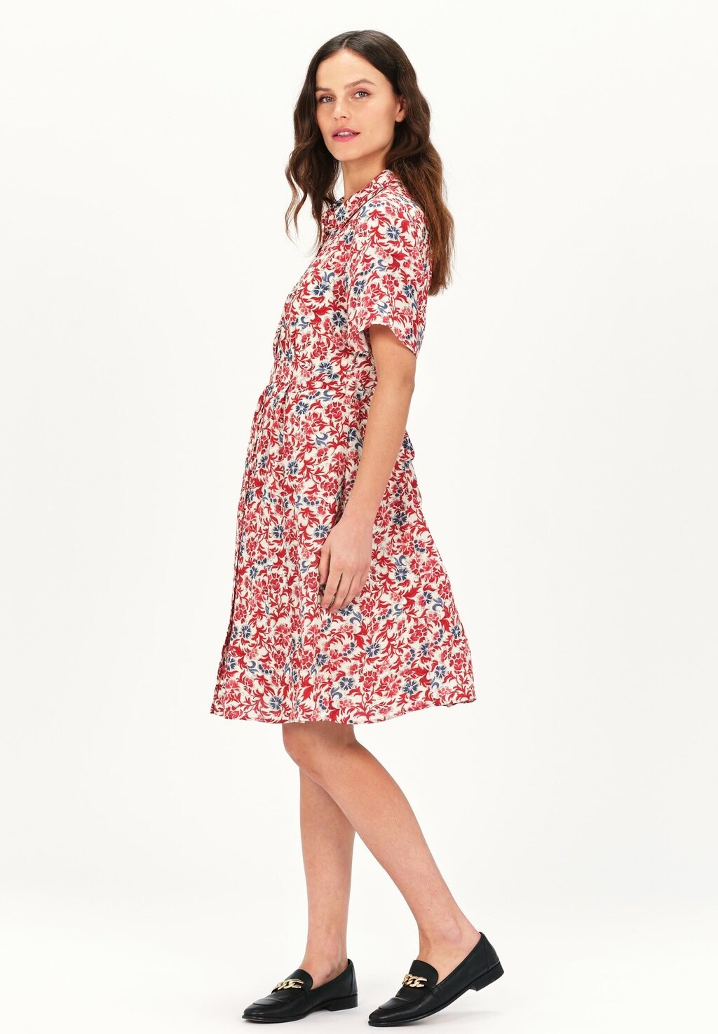 

Платье-рубашка FRENCH BRAND FASHION ELEGANT MODERN ROMEO Caroll, светло-красный