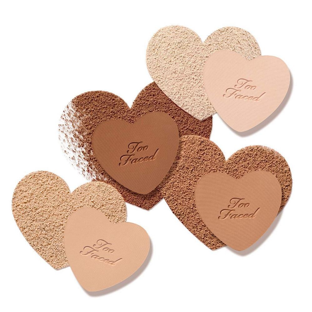 Too Faced Born This Way Soft Blur Гибкая финишная пудра, цвет Tan — фото 4