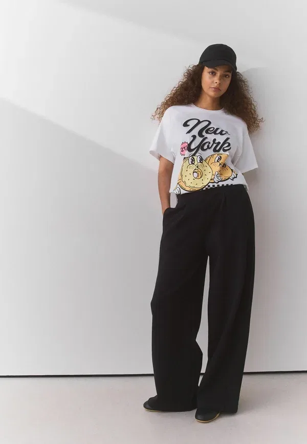 Футболка с принтом Next Regular fit grapic new york bagel t-shirt, белый — фото 2