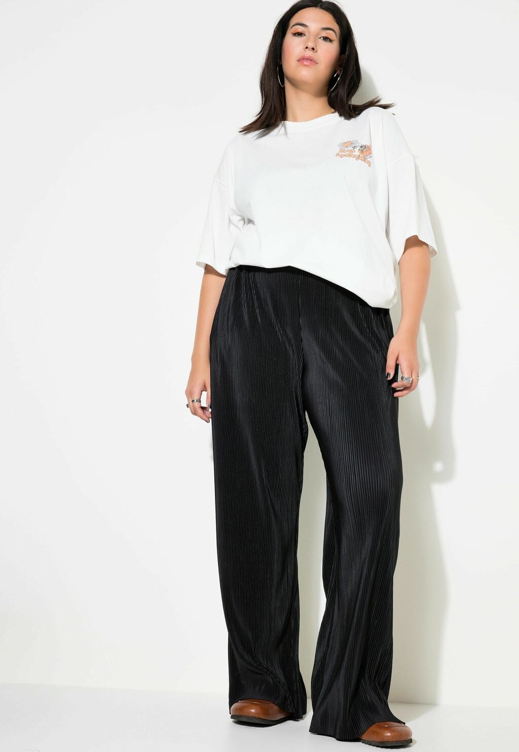 

Брюки PLEATED POCKET WIDE HIGH WAIST Studio Untold, черный