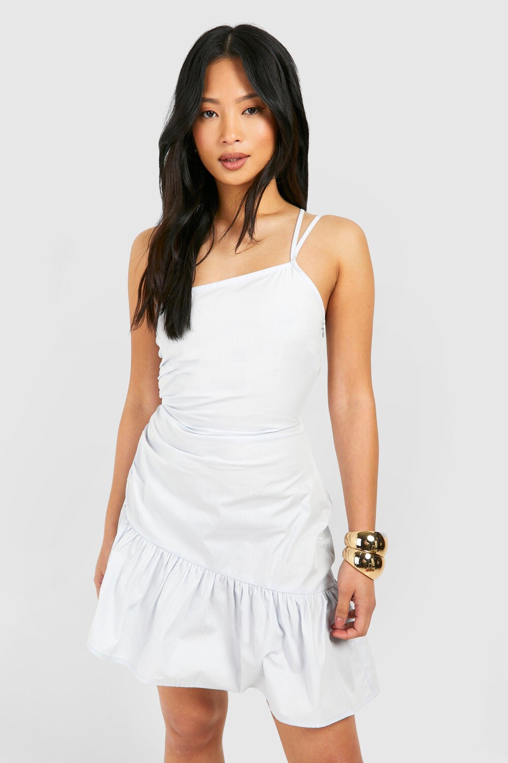 

Мини-платье Petite из поплина со сборками по бокам boohoo, синий