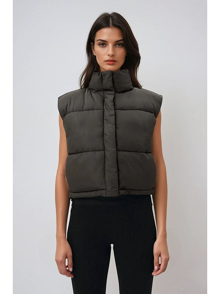 

Weekday Черный жилет