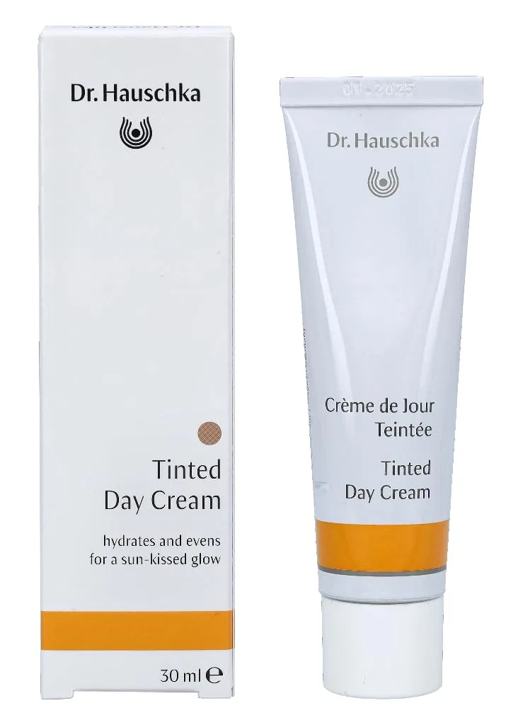 Крем для лица Dr. Hauschka — Тонирующий дневной Tinted Day Cream от, 30 мл