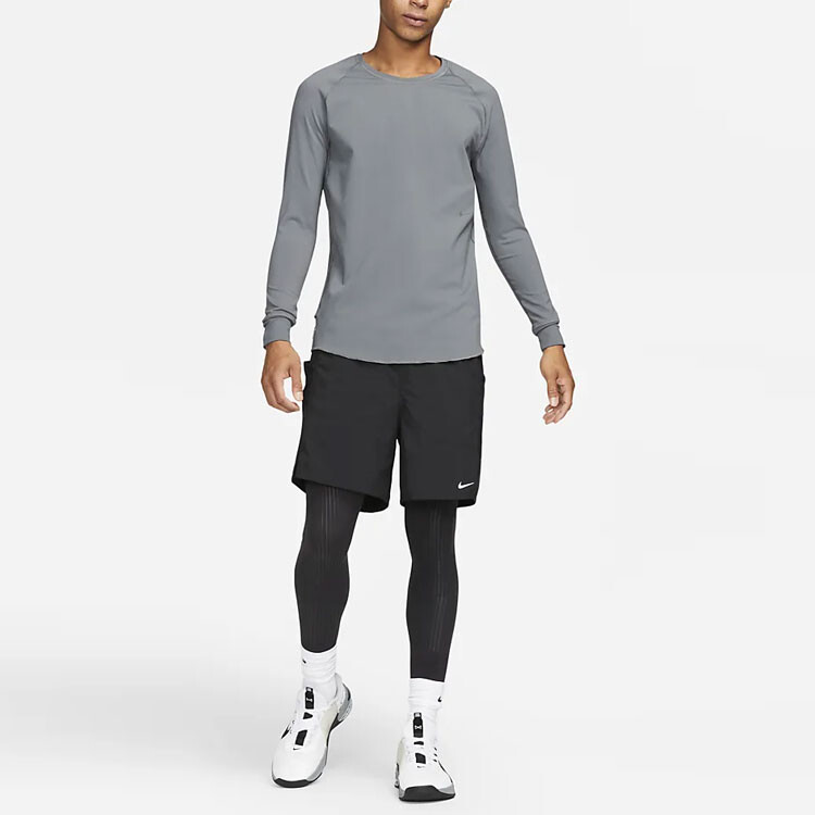 Футболка мужская железно-серая Nike, серый — фото 3