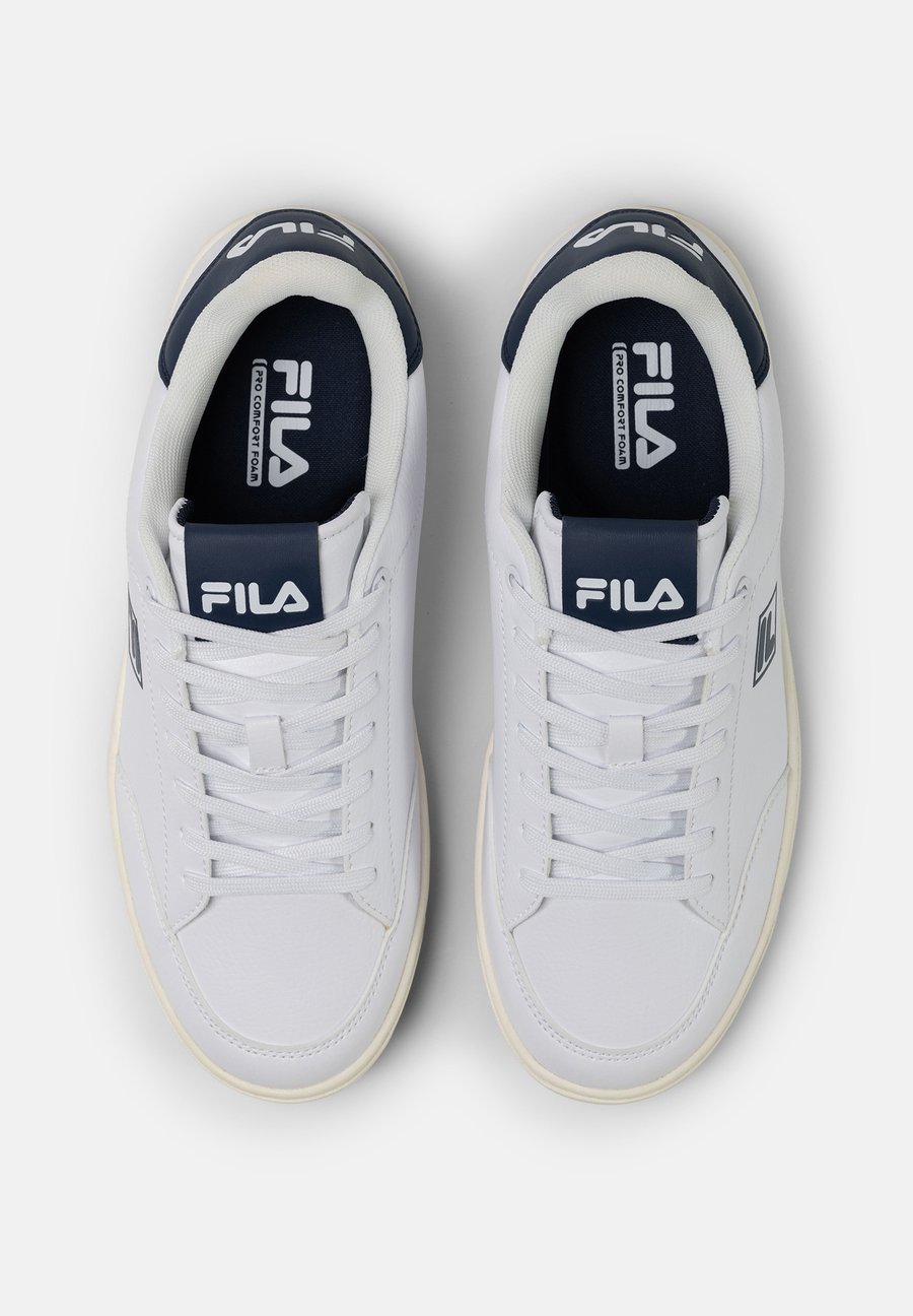 Кроссовки Fila COURTBAY, White/Fila Navy/Marshmallow/White — фото 3