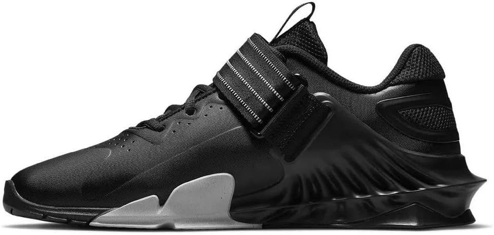 Мужские спортивные кроссовки Nike CV5708-010_42.5, черный — фото 4