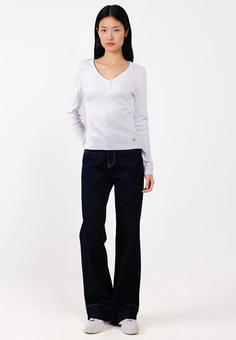 Топ с длинным рукавом, V-образный вырез, риб, Calvin Klein Jeans, белый — фото 4