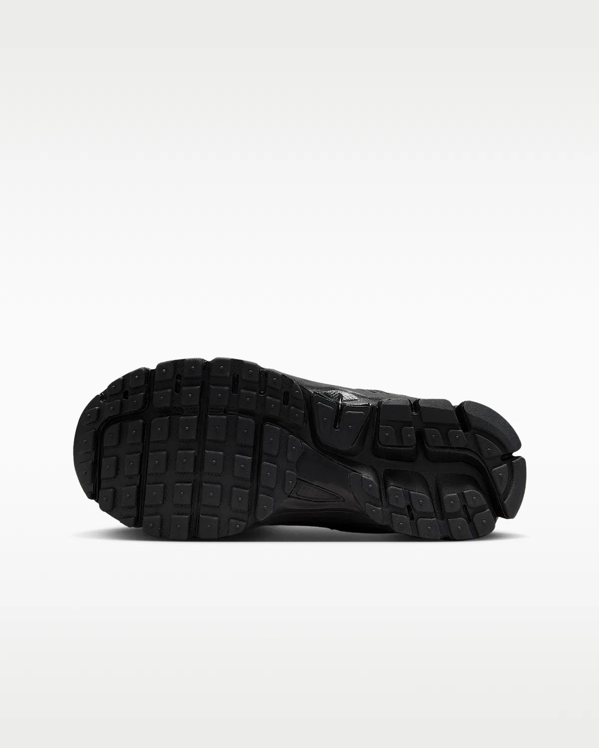 Детские кроссовки с отражающими элементами Nike Vomero 5, Black/Black — фото 2