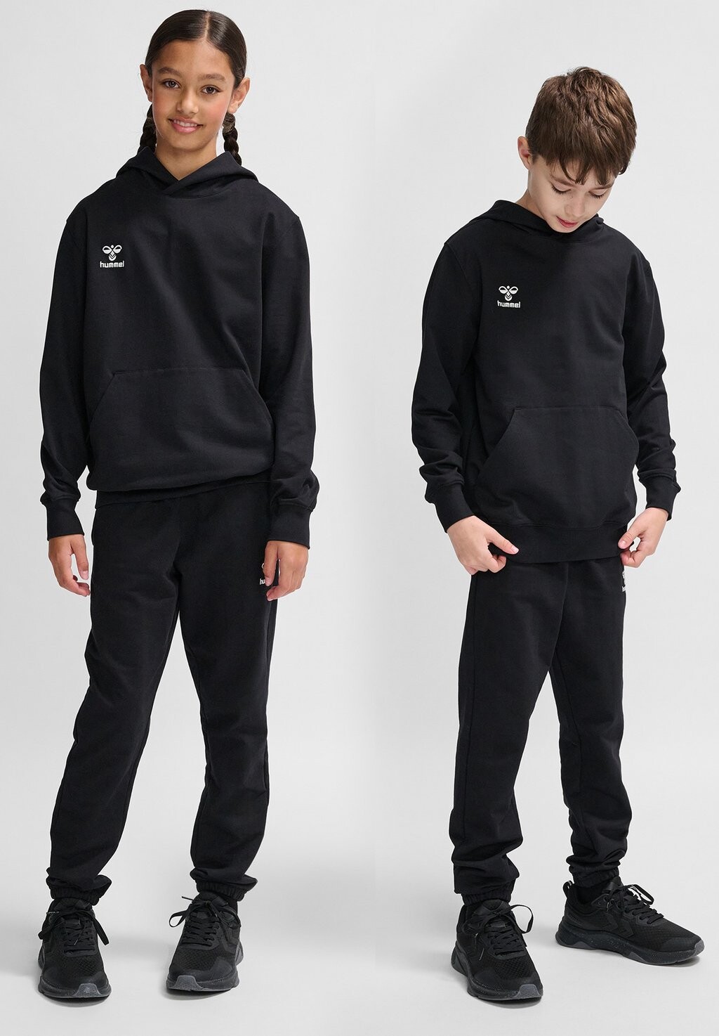 

Толстовка Hummel, цвет black