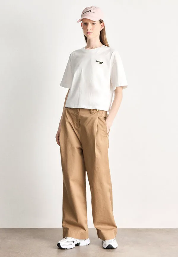 Футболка Lacoste tf7605_70v, Flour, базовая модель — фото 2