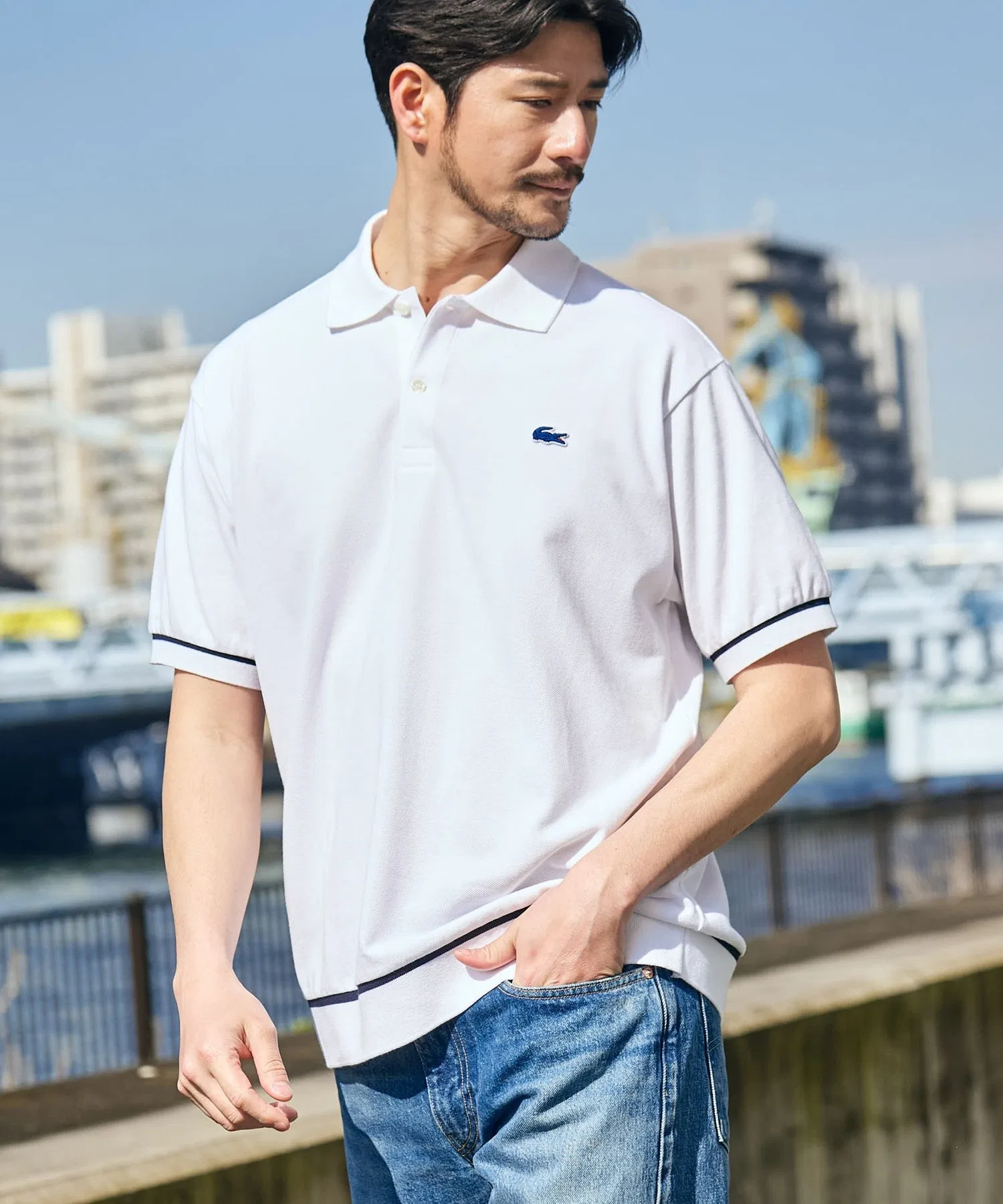 [Эксклюзивно для SHIPS] LACOSTE: Поло с отделкой «Шантильи»