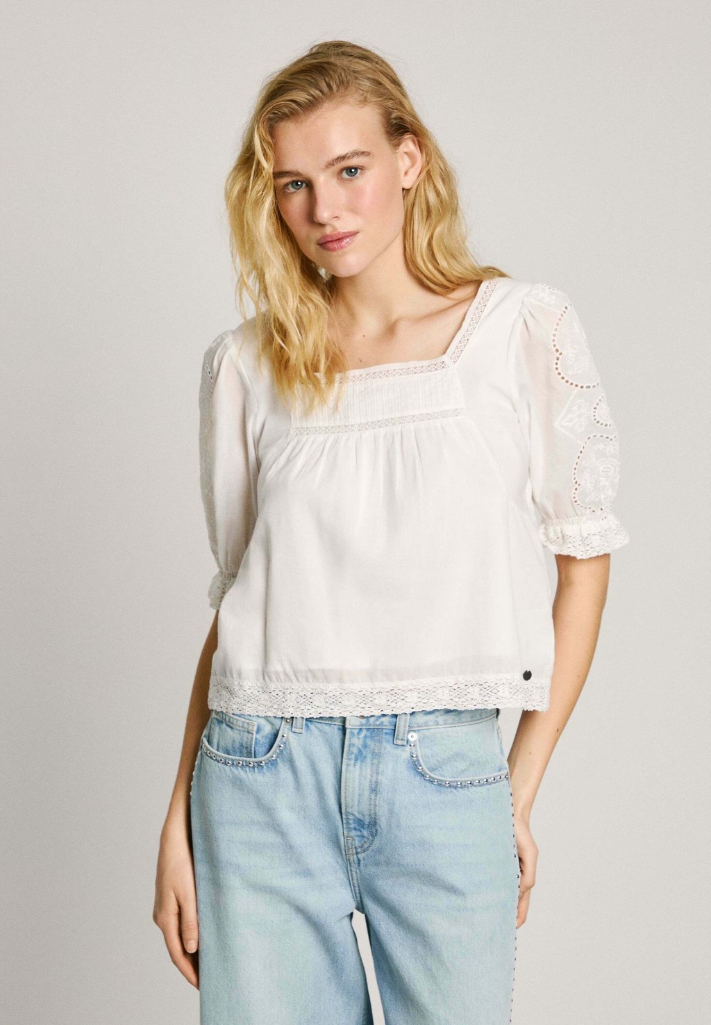 

Блуза EVERLY Pepe Jeans, слоновая кость