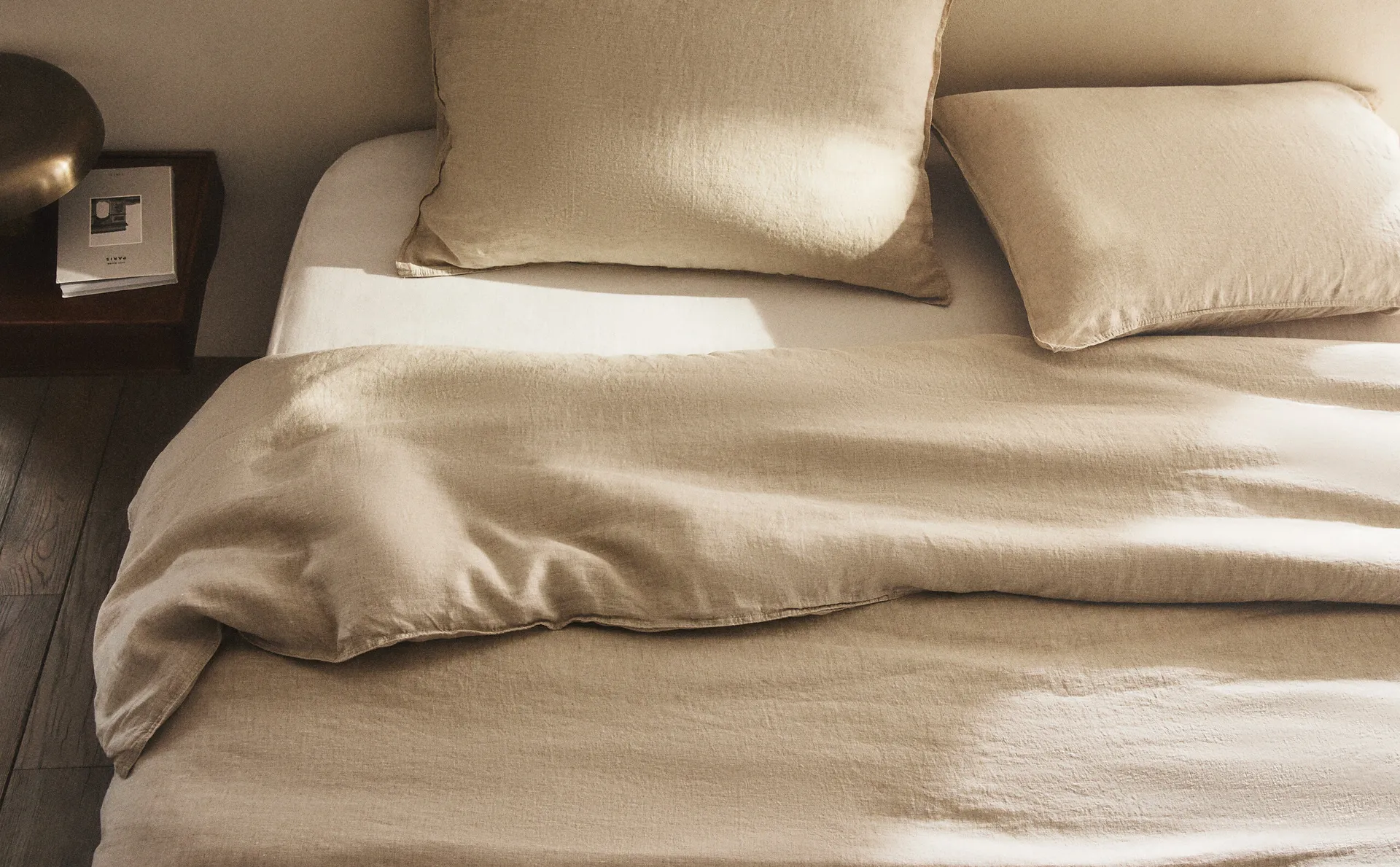 

(160 гxм²) пододеяльник из стираного льна Zara Home, светло-бежевый