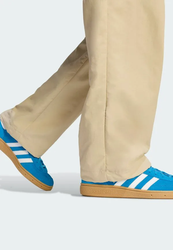 Брюки-Карго Adidas Originals, Stone Khaki — фото 4