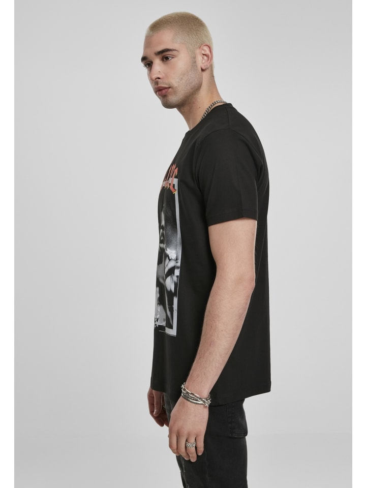 

Футболка черного цвета Mister Tee