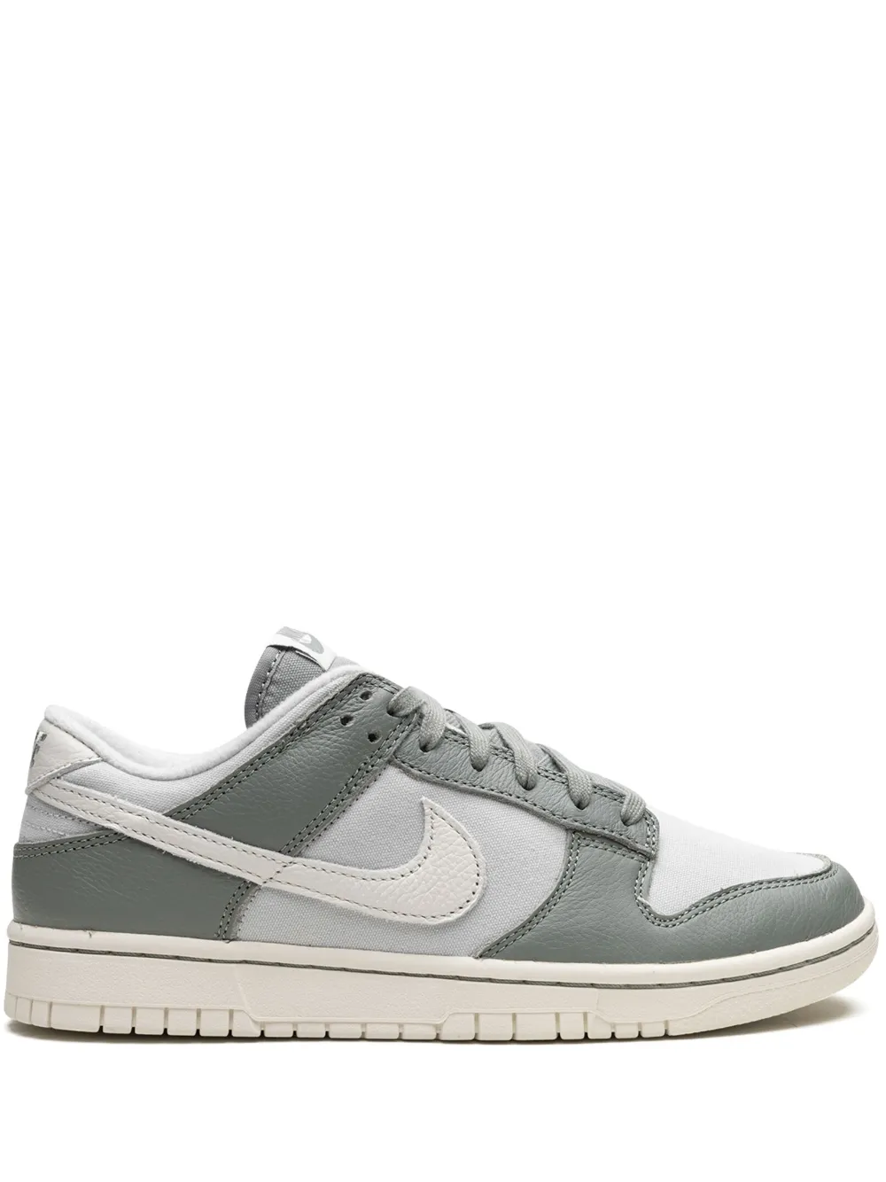 

Кроссовки Dunk Low Retro PRM Mica Green Nike, белый