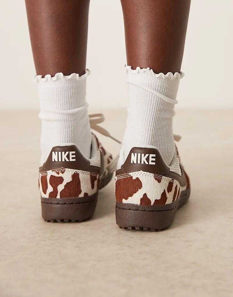 Кроссовки унисекс Nike Field General белого цвета с принтом коровы — фото 4