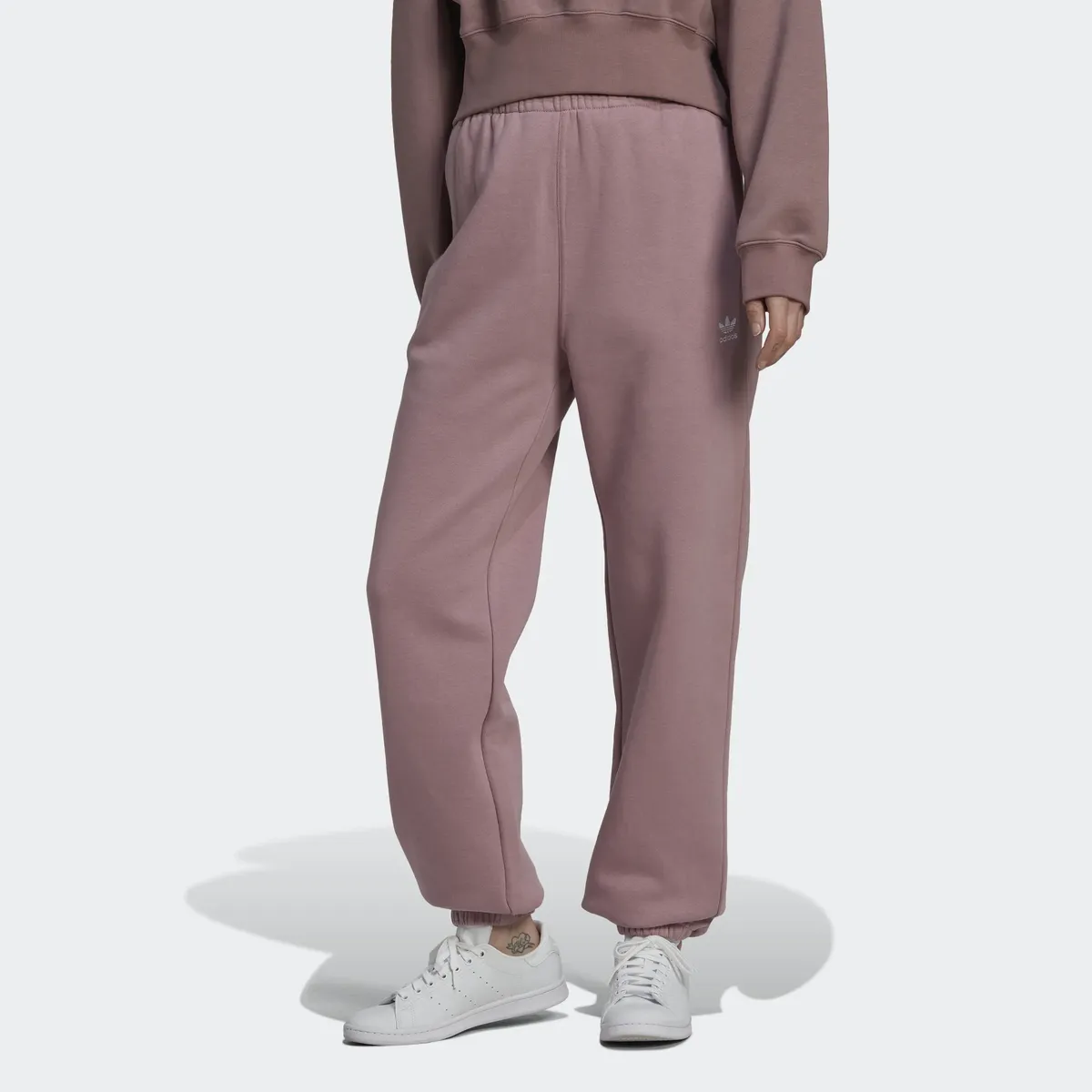 

Спортивные брюки Adidas Originals "ADICOLOR ESSENTIALS FLEECE" (1 шт.), цвет Wonder O X Ide