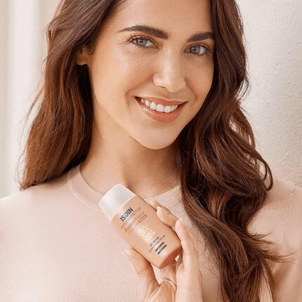 Fusion Water Color Spf 50 Тонированный ежедневный солнцезащитный крем для лица 50 мл, средний, Isdin — фото 2