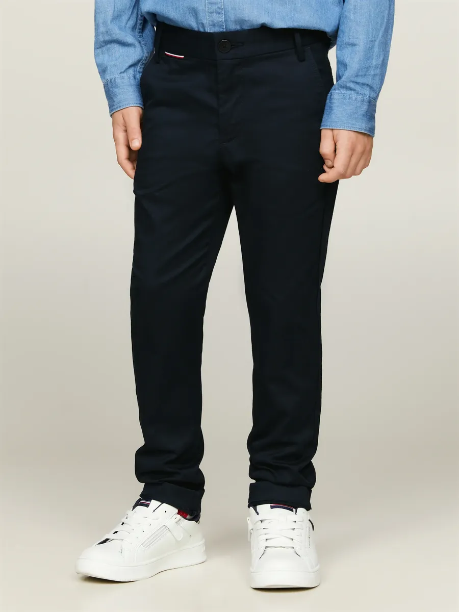 

Брюки-чиносы Tommy Hilfiger "1985 CHINO PANTS", дети до 16 лет, цвет Desert Sky