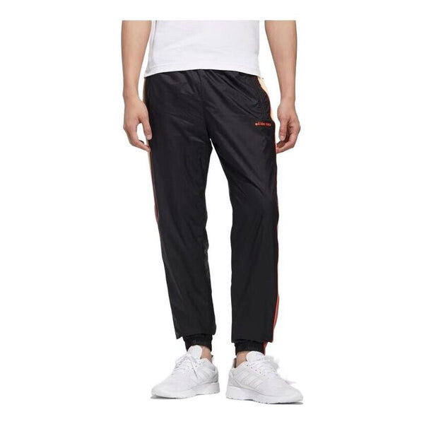 

Спортивные штаны adidas neo M FD TP 2 Sports Pants Black / Red, черный