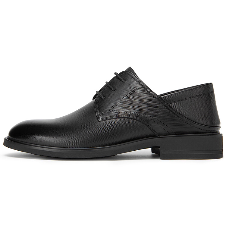 

Туфли CВ°BANNER Dress Shoes Men Low-Top Black
