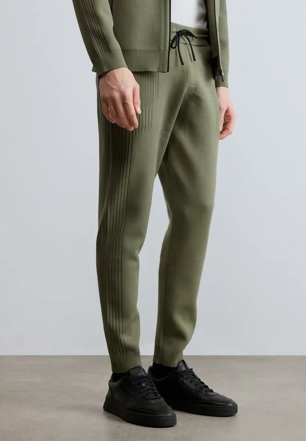 Спортивные штаны для активного отдыха Boss, Olive