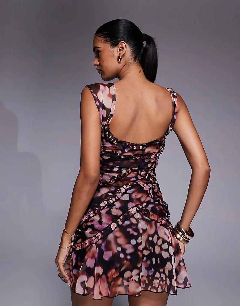 

Мини-платье ASOS DESIGN из шифона с микрооборками и юбкой-годе с абстрактным розовым анималистичным принтом