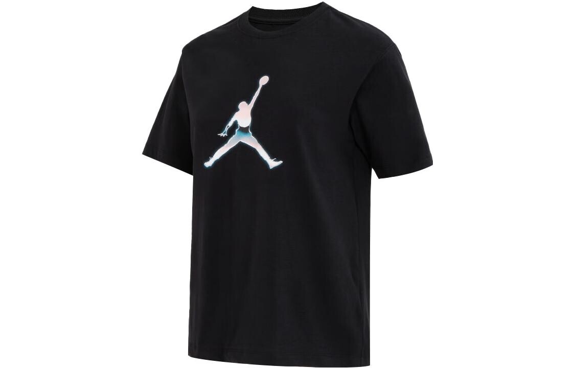 

Женская футболка Nike, цвет Black