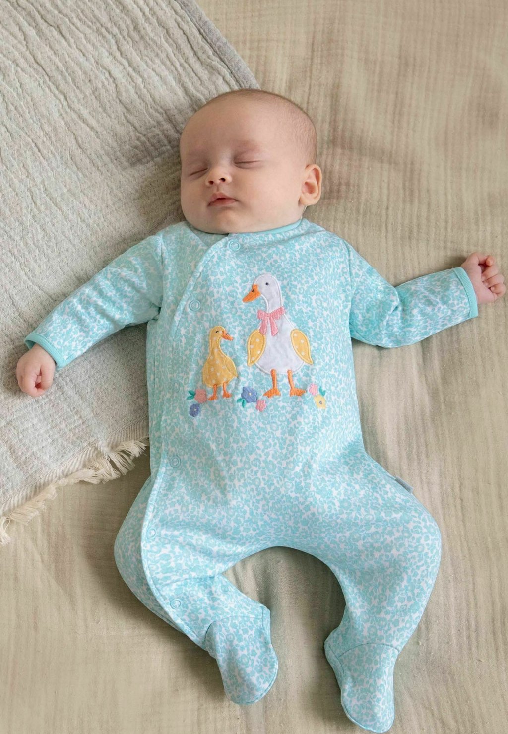 

Ночное белье Dino Applique Standard JoJo Maman Bébé, голубая утка