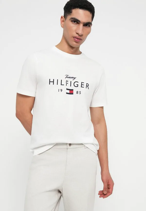 Футболка с графическим логотипом, круглый вырез, принт. Tommy Hilfiger, White — фото 4