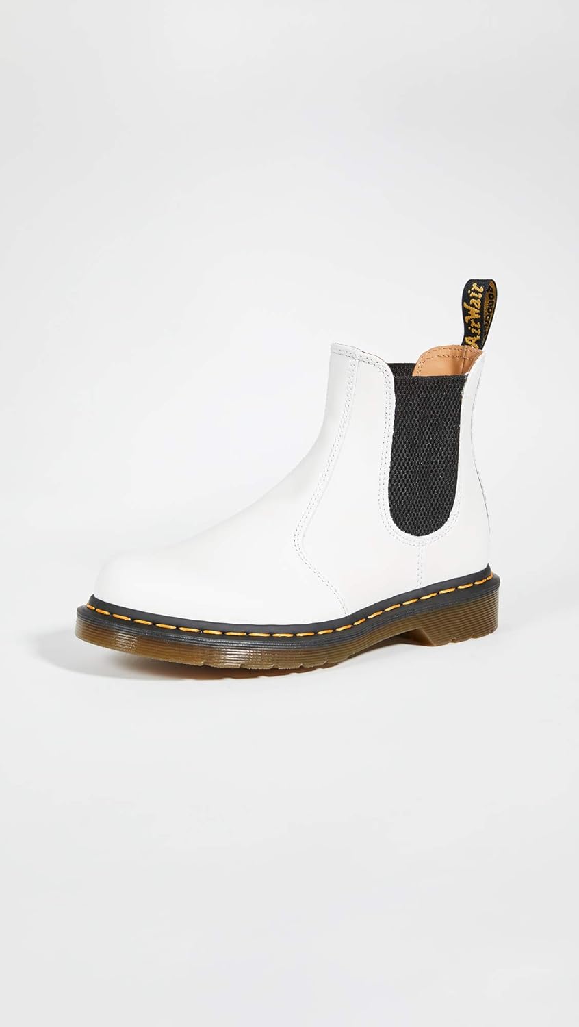 Женские ботинки Dr. Martens 2976 Chelsea из гладкой кожи с желтой прострочкой, белый — фото 2