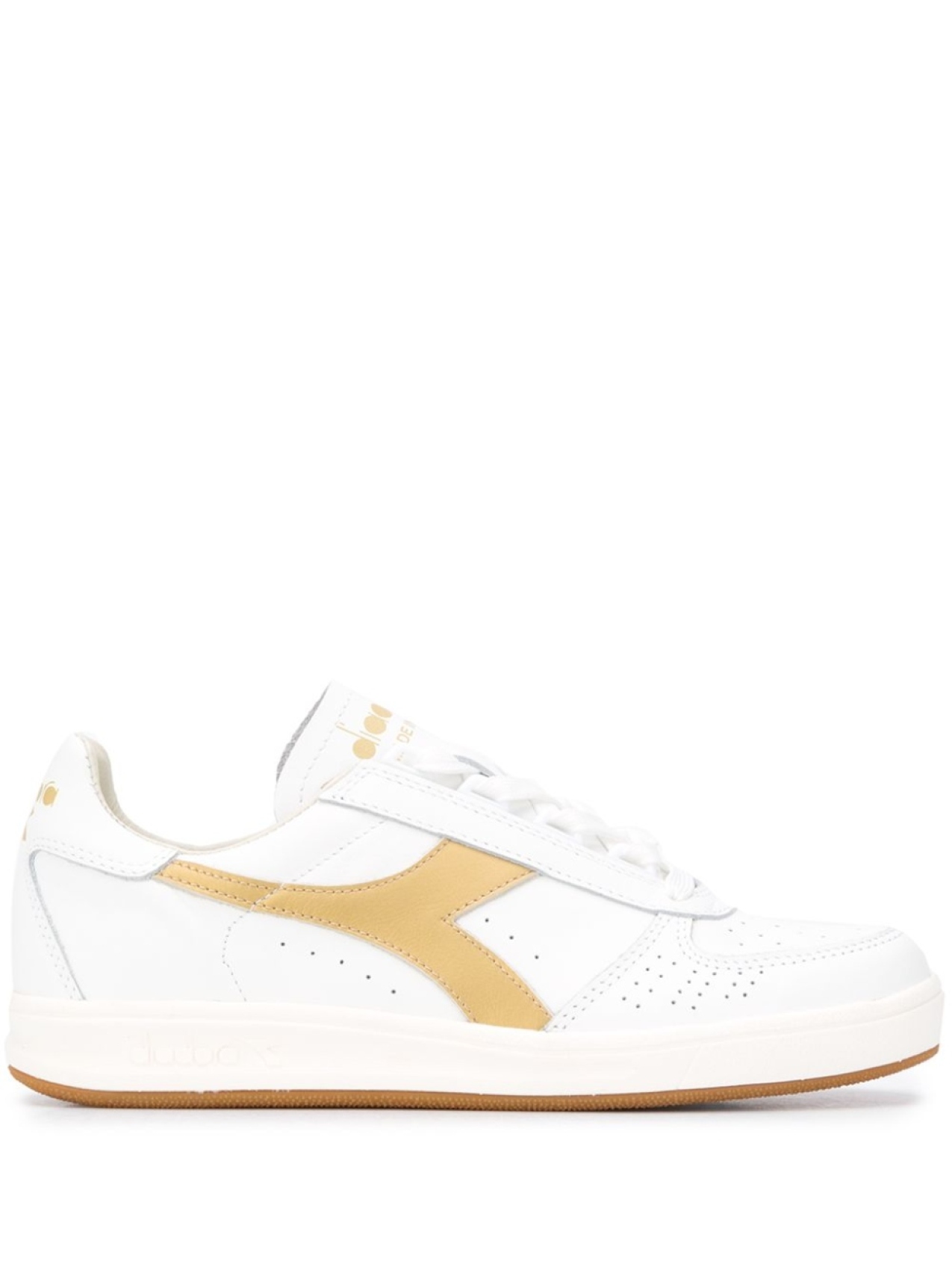 

B. кроссовки Elite Diadora, белый