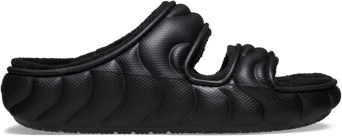 

Мужские шлепанцы Crocs Classic Cozzzy Overpuff, черный