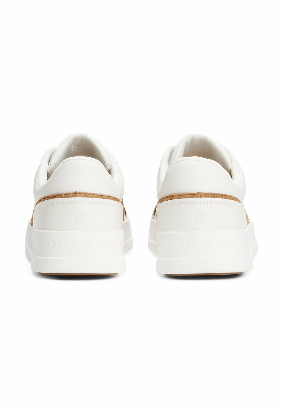 Кроссовки Tommy Hilfiger Trainers, Ecru Hickory/White — фото 3