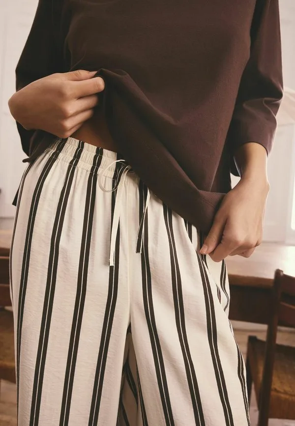 Пижама для высоких людей Next, Chocolate Brown Stripe — фото 3