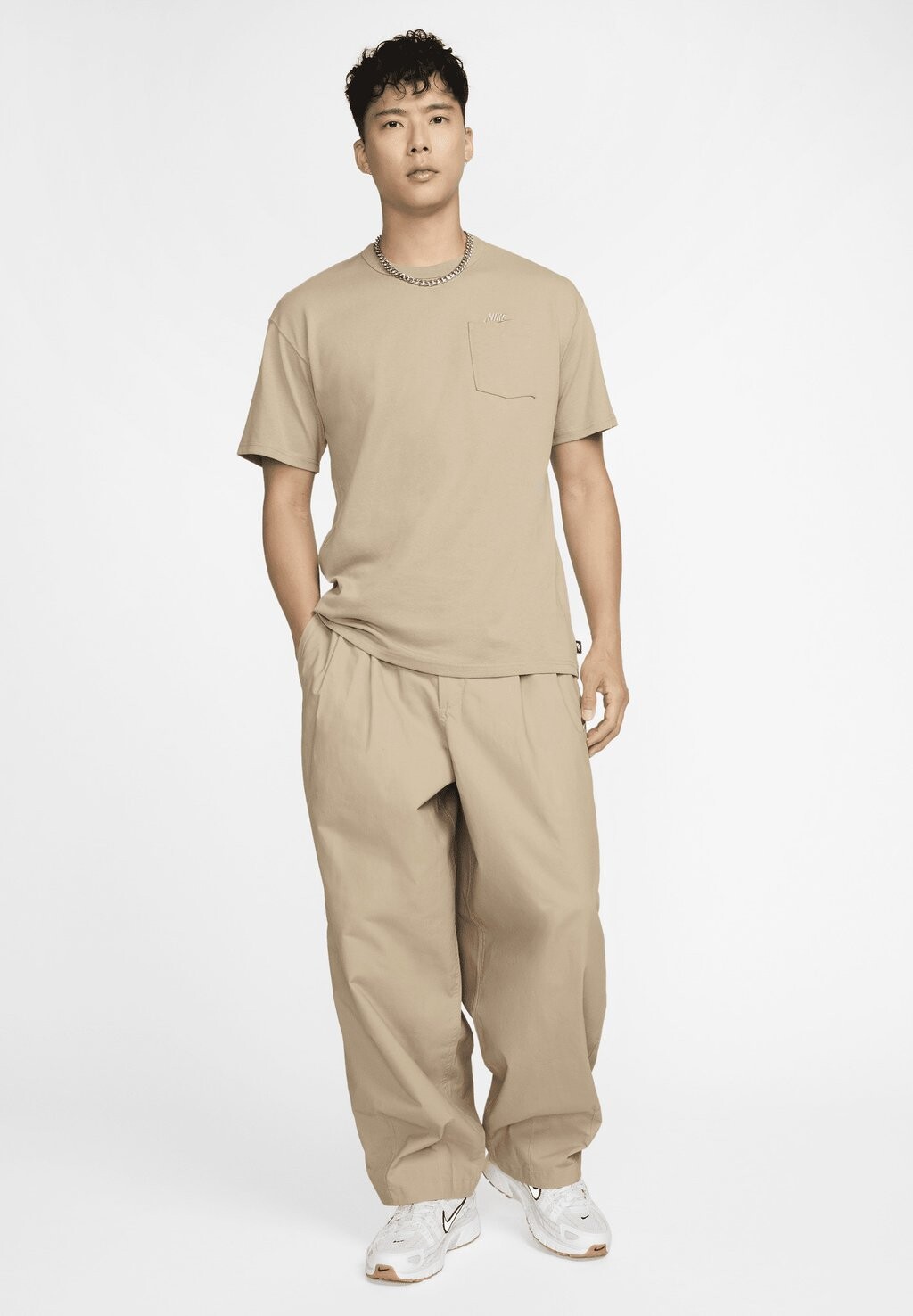

Брюки CLUB BALLOON Nike Sportswear, хаки