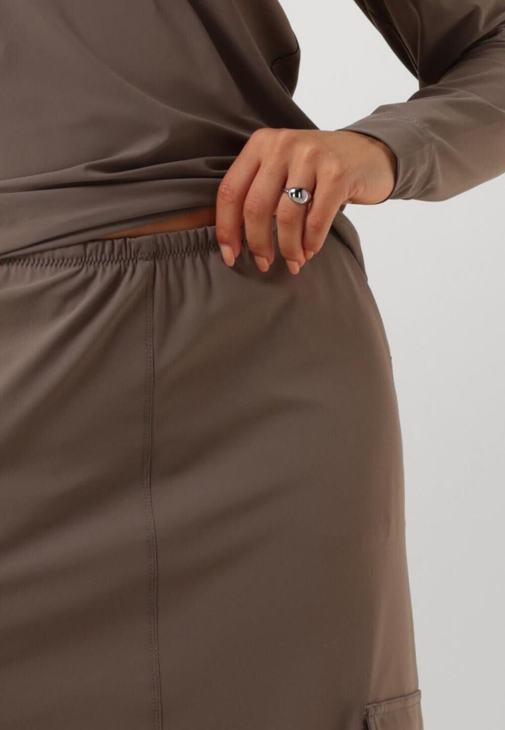 

Юбка макси Penn & Ink, коричневый