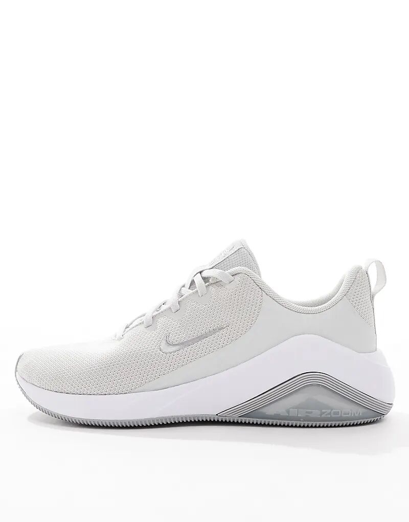 Кроссовки Air Zoom Bella 7 серого и белого цвета Nike Training — фото 2