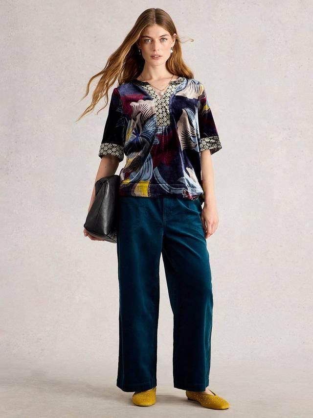 

Верх из бархата с пепельным цветочным узором White Stuff