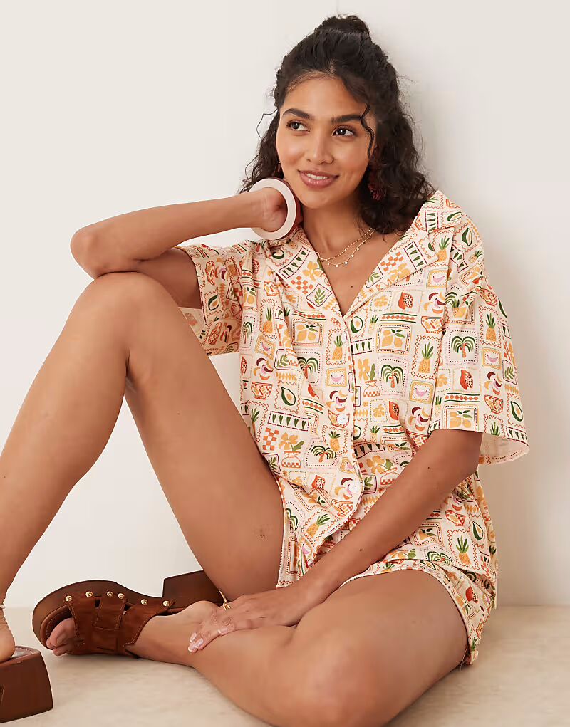 

Рубашка Revere с праздничным принтом пальм Asos Design